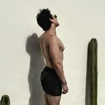 Leonel León